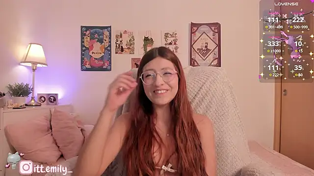 Snapshot of emily_uwu0 chatting on April 1, 2026, 1:41 am emily uwu0 online show from April 1, 2026, 1:41 am