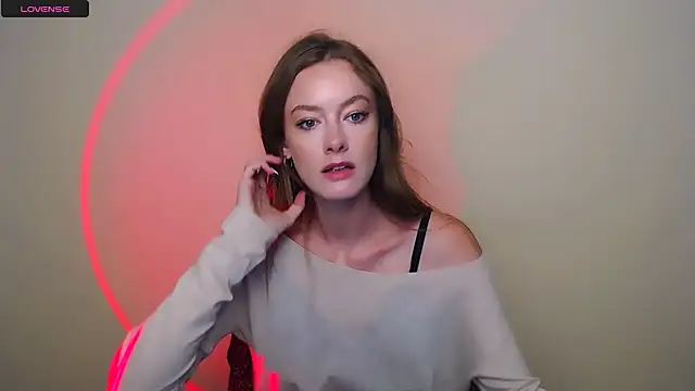 Snapshot of RoxySami_ chatting on October 10, 2025, 7:53 am RoxySami online show from October 10, 2025, 7:53 am