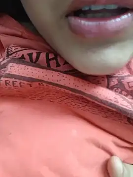 Snapshot of Hott_Muskan chatting on July 15, 2026, 10:33 am Hott Muskan online show from July 15, 2026, 10:33 am