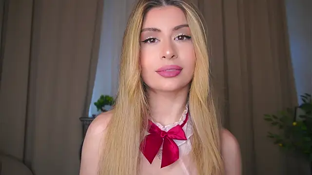 Snapshot of GeorginaHarn chatting on May 31, 2026, 8:09 am GeorginaHarn online show from May 31, 2026, 8:09 am