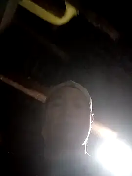 Love-Mama33 online show from October 4, 2025, 12:07 pm