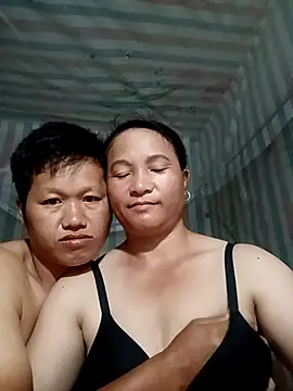 Love-Mama33 online show from October 5, 2025, 5:25 pm