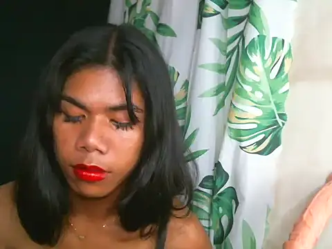 Snapshot of alezandraxx chatting on September 10, 2025, 5:39 am alezandraxx online show from September 10, 2025, 5:39 am