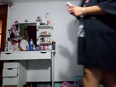 Snapshot of _aika666_ chatting on February 15, 2026, 4:13 am aika666 online show from February 15, 2026, 4:13 am