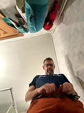 Snapshot of gigolobcn chatting on September 10, 2025, 9:52 am gigolobcn online show from September 10, 2025, 9:52 am