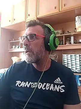 gigolobcn online show from June 20, 2026, 10:20 am