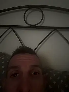 Snapshot of gigolobcn chatting on January 6, 2026, 10:08 am gigolobcn online show from January 6, 2026, 10:08 am