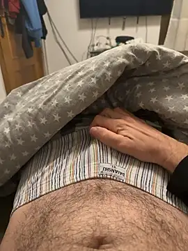 gigolobcn online show from January 18, 2026, 5:11 am