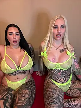 CoraDiamond online show from February 18, 2026, 5:53 pm