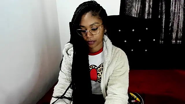 Snapshot of Pamela_Courson chatting on November 6, 2025, 12:42 pm Pamela Courson online show from November 6, 2025, 12:42 pm