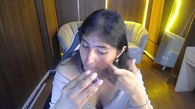 Snapshot of Gumball_b chatting on October 27, 2025, 3:07 am Gumball b online show from October 27, 2025, 3:07 am