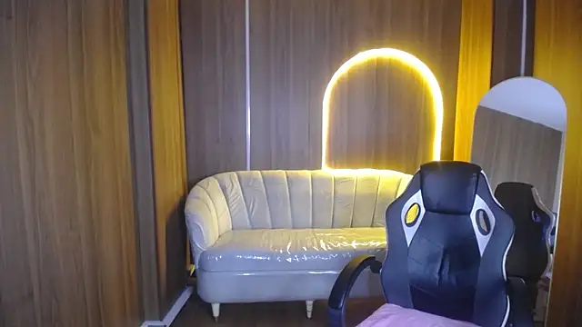 Snapshot of Gumball_b chatting on November 13, 2025, 3:32 am Gumball b online show from November 13, 2025, 3:32 am