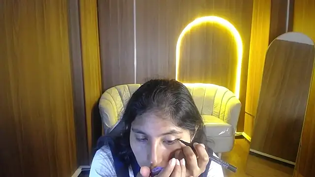 Snapshot of Gumball_b chatting on November 20, 2025, 3:18 am Gumball b online show from November 20, 2025, 3:18 am