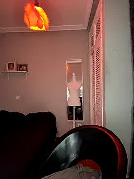 lacattiva online show from October 18, 2025, 5:15 pm