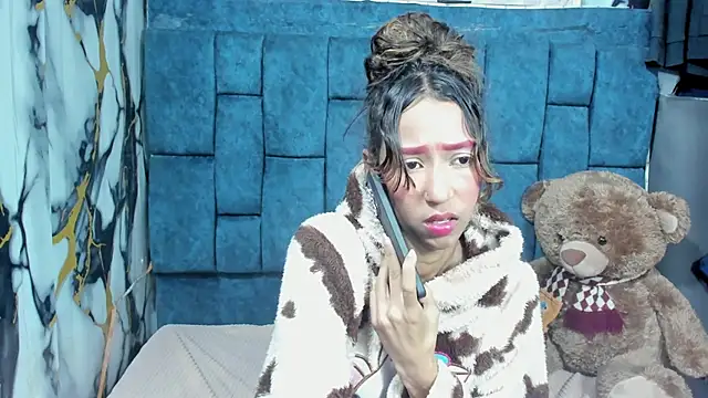 Snapshot of ValentinaKlean chatting on May 7, 2026, 1:32 am ValentinaKlean online show from May 7, 2026, 1:32 am