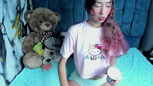 ValentinaKlean online show from July 9, 2026, 2:23 am