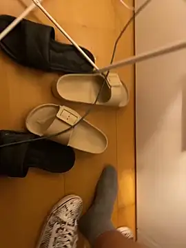 Snapshot of Wild2XXX chatting on November 13, 2025, 7:18 pm Wild2XXX online show from November 13, 2025, 7:18 pm