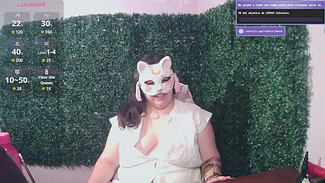 SophieSimmons  online show from October 5, 2025, 8:16 am