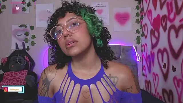 LuckySwagson online show from February 4, 2026, 11:55 pm