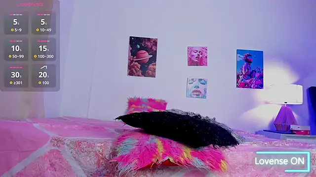 mia purplee online show from October 1, 2025, 3:11 am