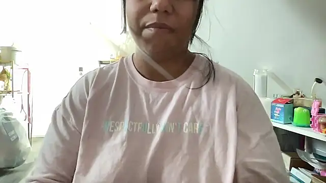 Snapshot of furikitty chatting on September 9, 2025, 1:31 pm furikitty online show from September 9, 2025, 1:31 pm