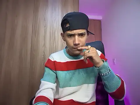 Toy boy777 online show from March 2, 2026, 5:30 am