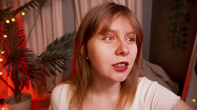 Snapshot of Sense_Of_Rosemary chatting on November 25, 2025, 6:25 am Sense Of Rosemary online show from November 25, 2025, 6:25 am