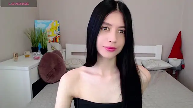 Snapshot of SelinLi chatting on June 2, 2026, 8:36 am SelinLi online show from June 2, 2026, 8:36 am