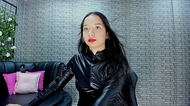 akimy teen online show from September 11, 2025, 11:32 am