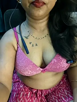 Sexy juhee online show from April 28, 2026, 9:52 pm
