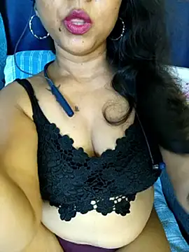 Sexy juhee online show from May 26, 2026, 7:39 am