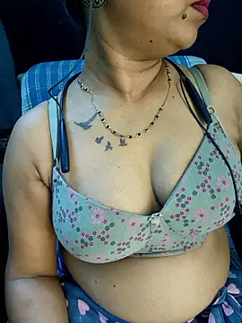 Sexy juhee online show from May 20, 2026, 8:17 pm