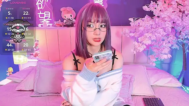 Shizuko  online show from March 13, 2026, 9:09 pm