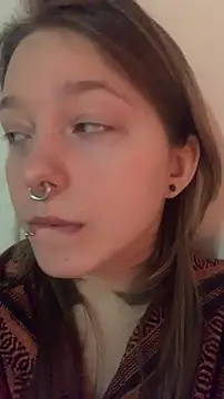 VesnaCrystal online show from March 1, 2026, 9:37 pm