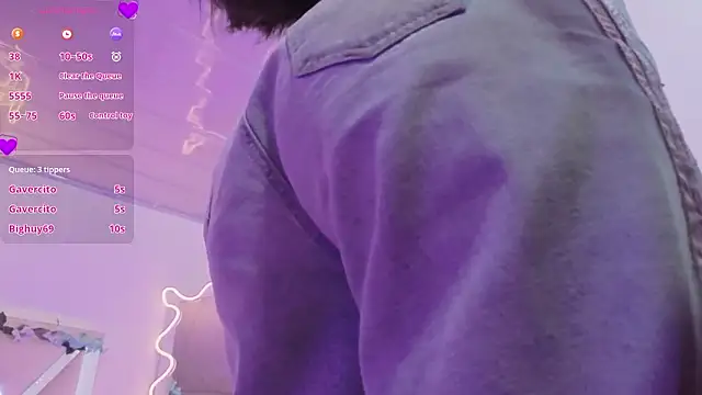 Snapshot of ZURY_TAY chatting on February 16, 2026, 11:42 am ZURY TAY online show from February 16, 2026, 11:42 am