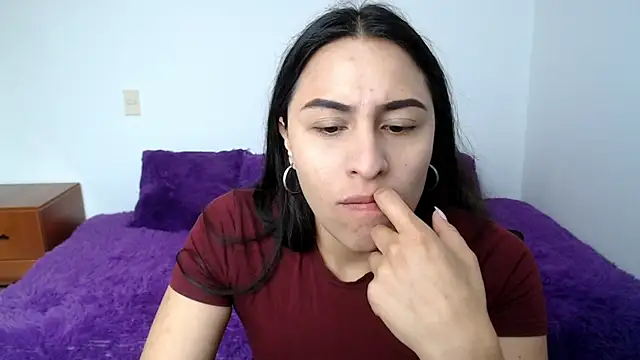 Snapshot of rosse77_ chatting on October 2, 2025, 1:03 pm rosse77 online show from October 2, 2025, 1:03 pm