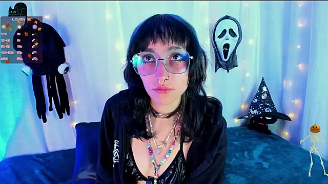 HoshiMiuu online show from October 21, 2025, 7:35 pm