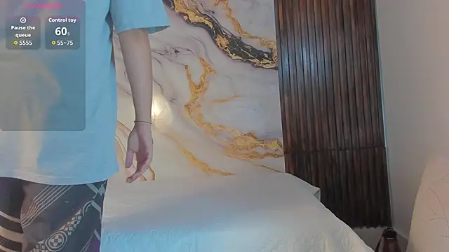 azul honey online show from March 12, 2026, 6:34 pm