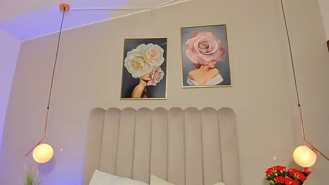 Dani rosse  online show from May 23, 2026, 1:32 pm