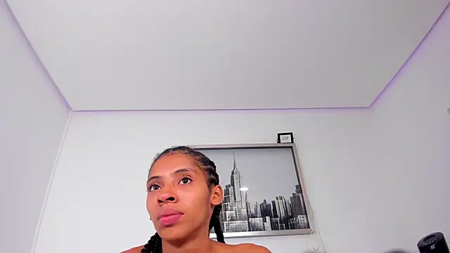 Snapshot of sarah_ashbourne chatting on September 25, 2025, 12:11 pm sarah ashbourne online show from September 25, 2025, 12:11 pm
