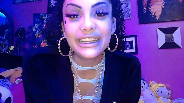 Av3ryyBe3 online show from November 11, 2025, 4:07 am