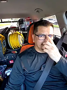 lucho8690 online show from March 3, 2026, 10:28 pm