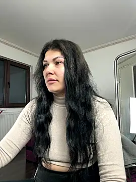 MiaKiittyy online show from January 12, 2026, 2:18 am