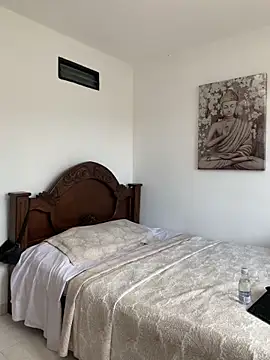 Snapshot of DeimonOficial chatting on November 26, 2025, 6:41 pm DeimonOficial online show from November 26, 2025, 6:41 pm