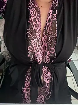 Snapshot of damadanoit3ee chatting on October 17, 2025, 2:30 pm damadanoit3ee online show from October 17, 2025, 2:30 pm