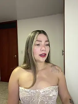 Snapshot of Chantel_sam chatting on November 15, 2025, 5:22 am Chantel sam online show from November 15, 2025, 5:22 am