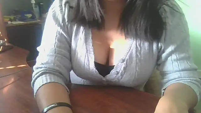 Snapshot of Suandenilo7 chatting on October 20, 2025, 9:15 pm Suandenilo7 online show from October 20, 2025, 9:15 pm