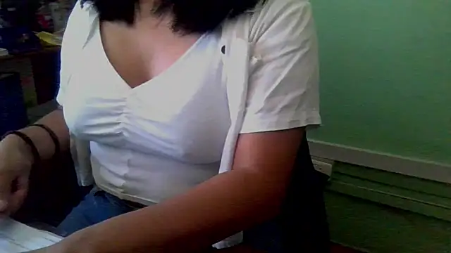 Snapshot of Suandenilo7 chatting on October 21, 2025, 6:18 pm Suandenilo7 online show from October 21, 2025, 6:18 pm