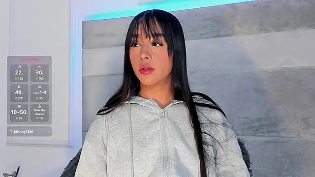 Aleja ruizz online show from December 17, 2025, 7:46 am