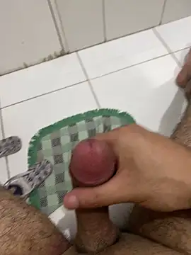 Silvaap9322 online show from April 2, 2026, 11:33 pm